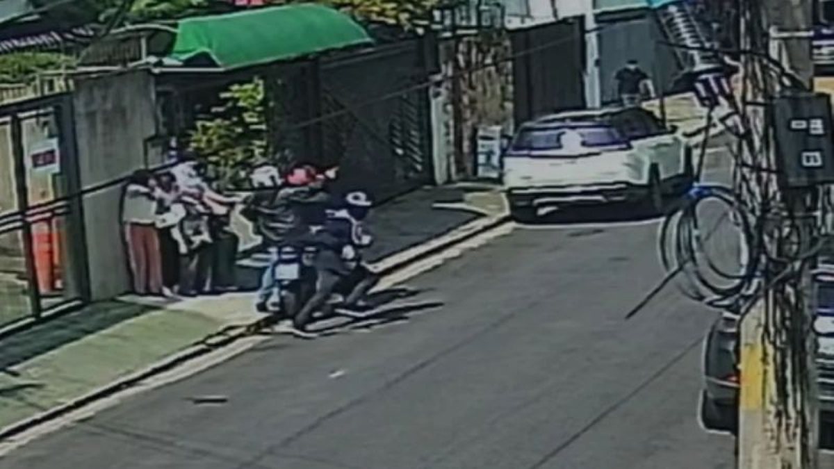 Policial militar de folga é baleado após reagir a assalto em restaurante; veja vídeo