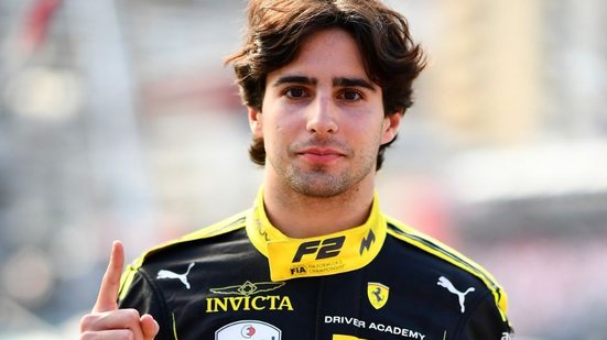 Reprodução / Redes Sociais / Instagram / @rafaccamara88 / @formula2 / @invictaracing