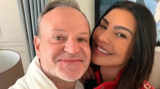 Rubinho Barrichello e Cíntia Chagas terminam menos de um mês após assumirem