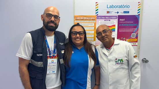 Imagem Parada LGBT+ conta com oferta de atendimento de saúde e distribuição de materiais de prevenção em Salvador