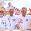 Imagem Jerônimo reúne Wagner e Rui em caminhada em bairro de Salvador