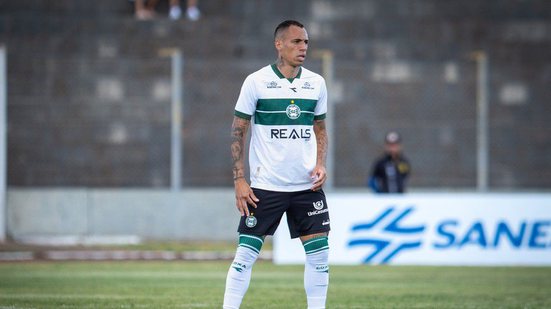 A chamada “Lei Vini Jr.” voltou a ser aplicada no Campeonato Brasileiro - Reprodução/  JP Pacheco/Coritiba
