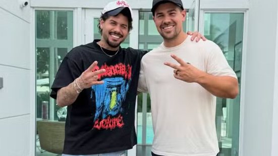 Imagem MALAS PRONTAS! Zé Felipe aluga casa e confirma mudança para outro país