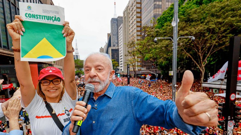 Urgente: TSE determina retorno provisório de canal \u0022Exército de Lula\u0022