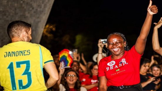 Reprodução/Redes sociais @anaelisast
