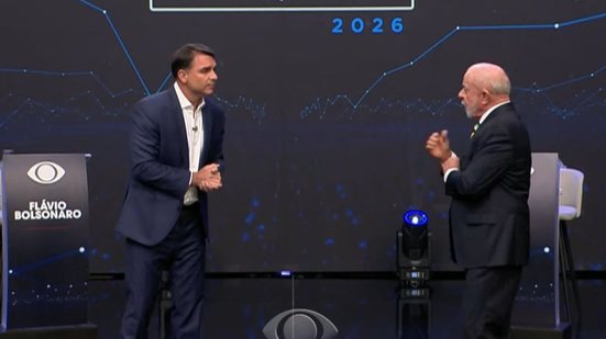 Imagem Debate da Band: Flavio Bolsonaro cobra explicações sobre Roberta Luchsinger e exige respeito de Lula; “Eu tenho 56 milhões de votos”