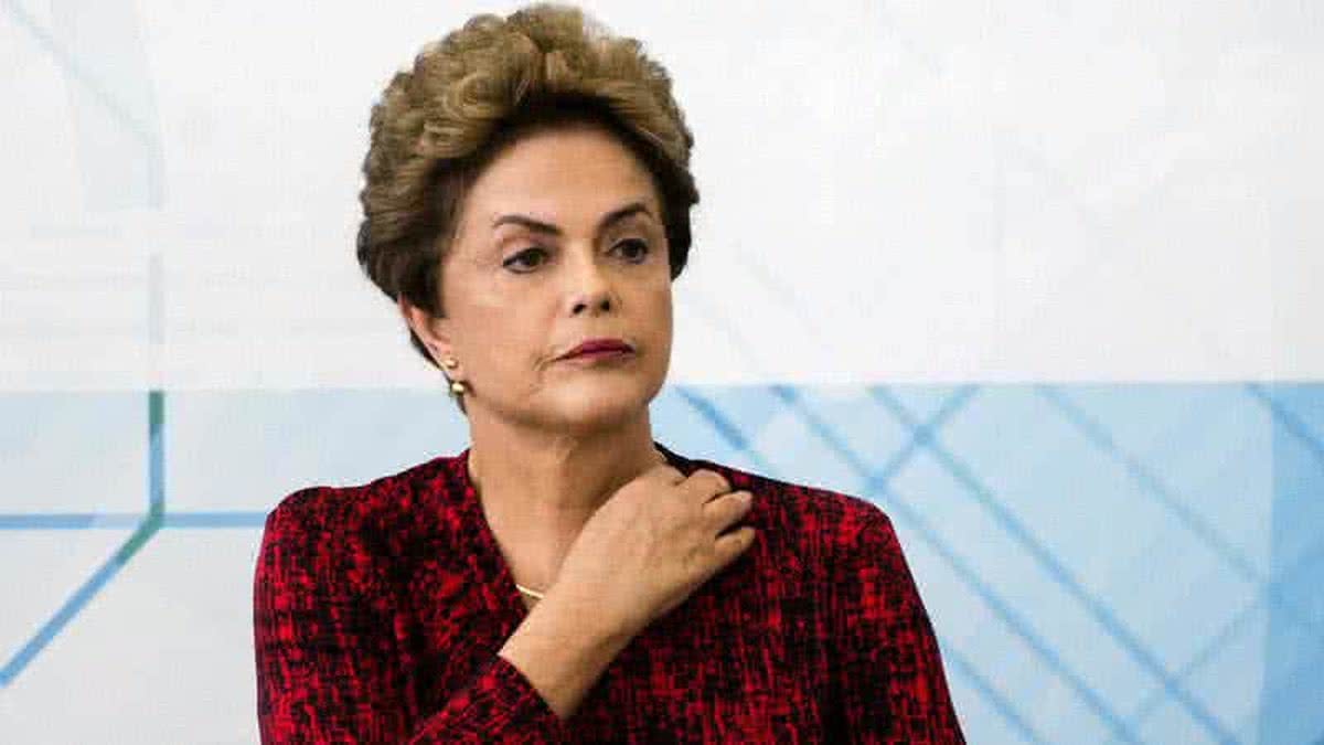 Sobrinho de Dilma Rousseff bate-boca com eleitores durante votação da ex-presidente; assista