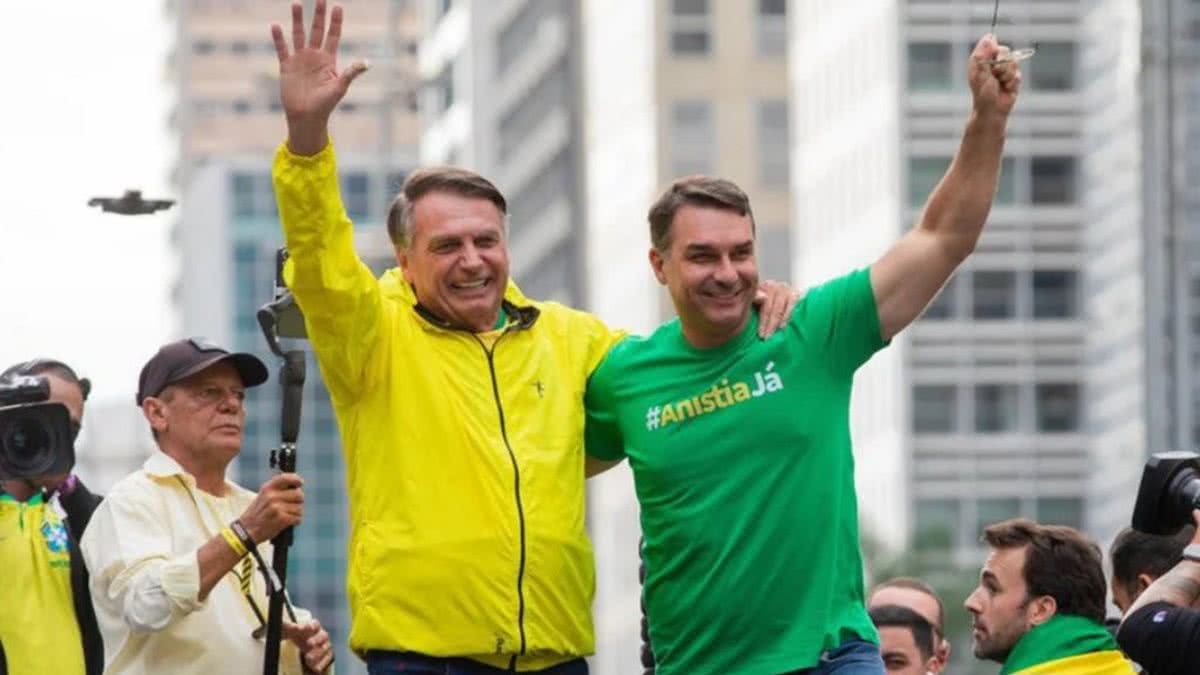 Anistia? PL retoma ofensiva para soltar Jair Bolsonaro da prisão ainda em 2026 após vitória de Flávio no 1º turno