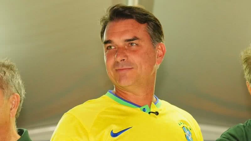 Flávio confirma recuo e diz que vai votar a favor do fim da escala 6x1