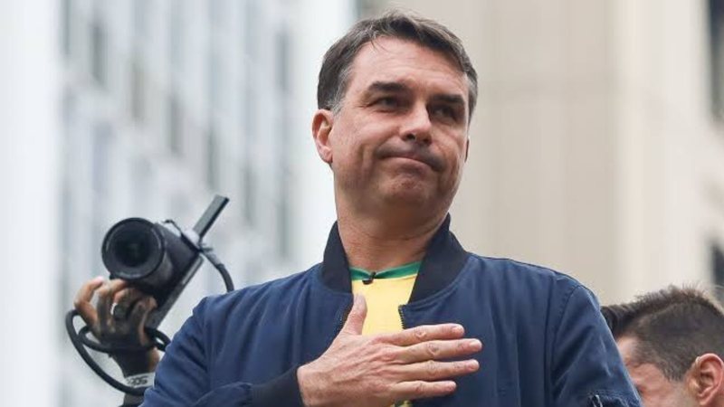 Tarcísio de Freitas e outras lideranças bolsonaristas são confirmados em comício de\u002DFlávio em Salvador