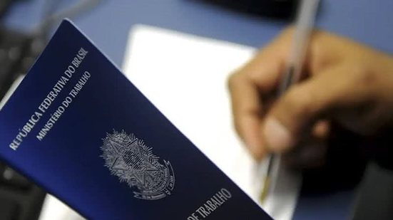 Candidatos devem apresentar documentos em uma das unidades - Agência Brasil