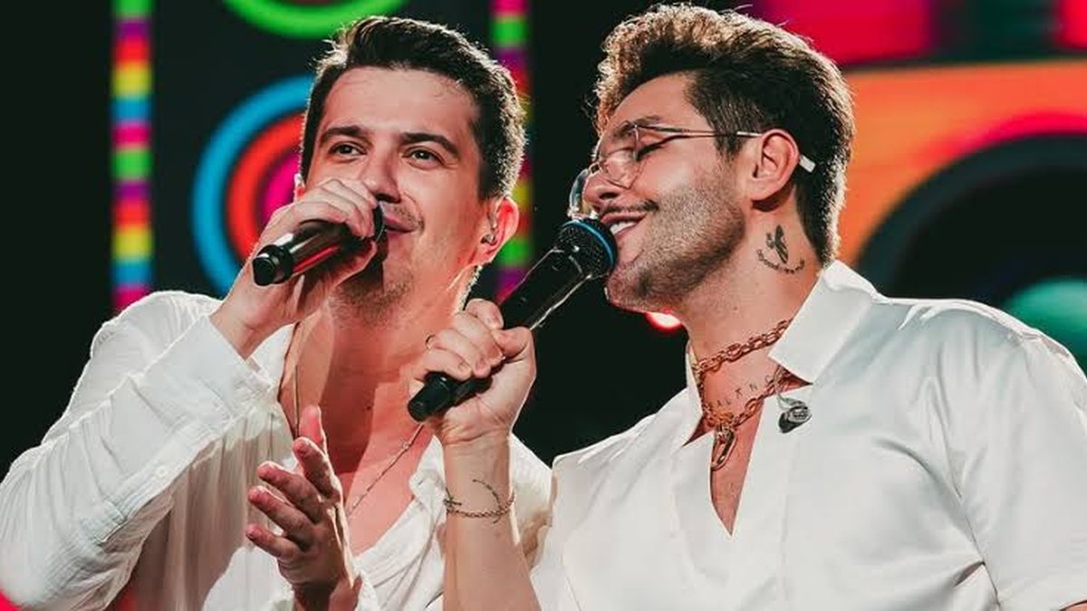 Hugo & Guilherme ‘sobem de prateleira’ no sertanejo após hit superar 19 milhões de reproduções e viralizar com trend de perfumes