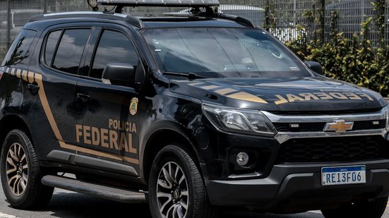Presidente do TCE é preso pela PF por fraude em contratos e pagamentos