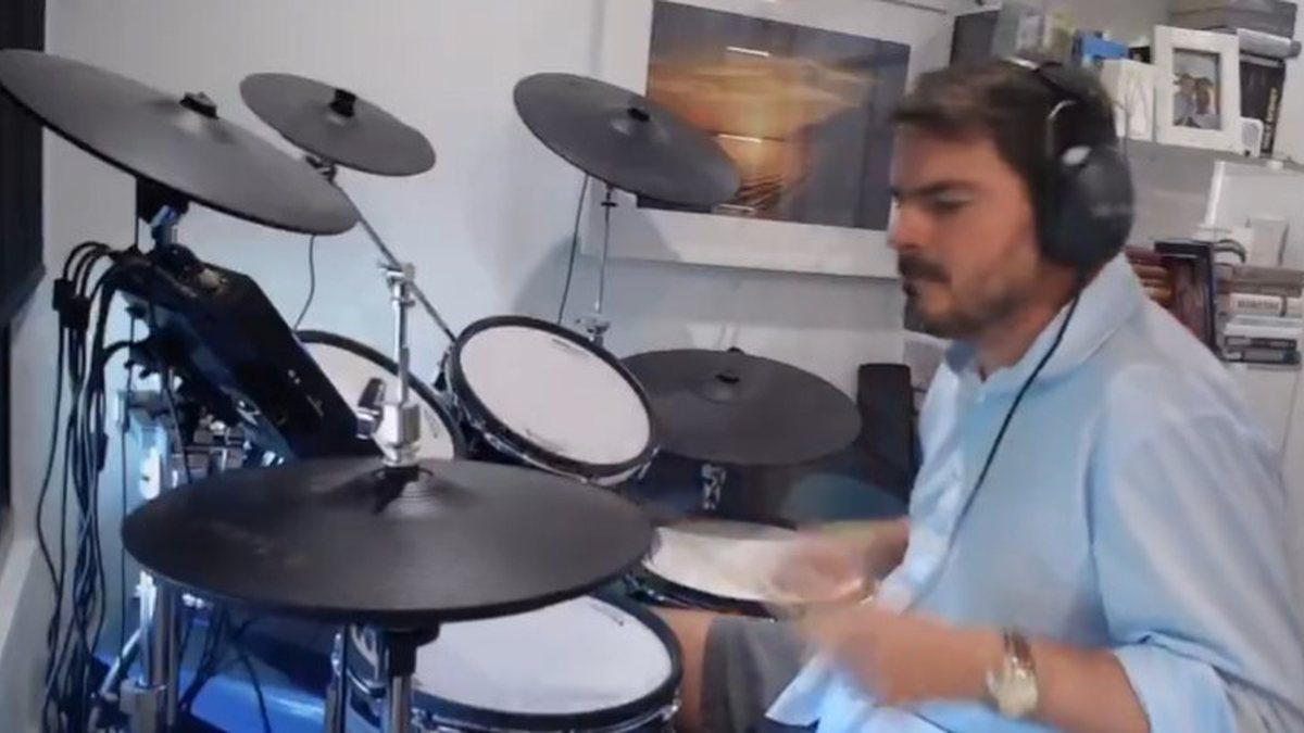 Após chamar Bahia de “câncer do Brasil”, Rodrigo Constantino homenageia Netinho ao som de “Milla”