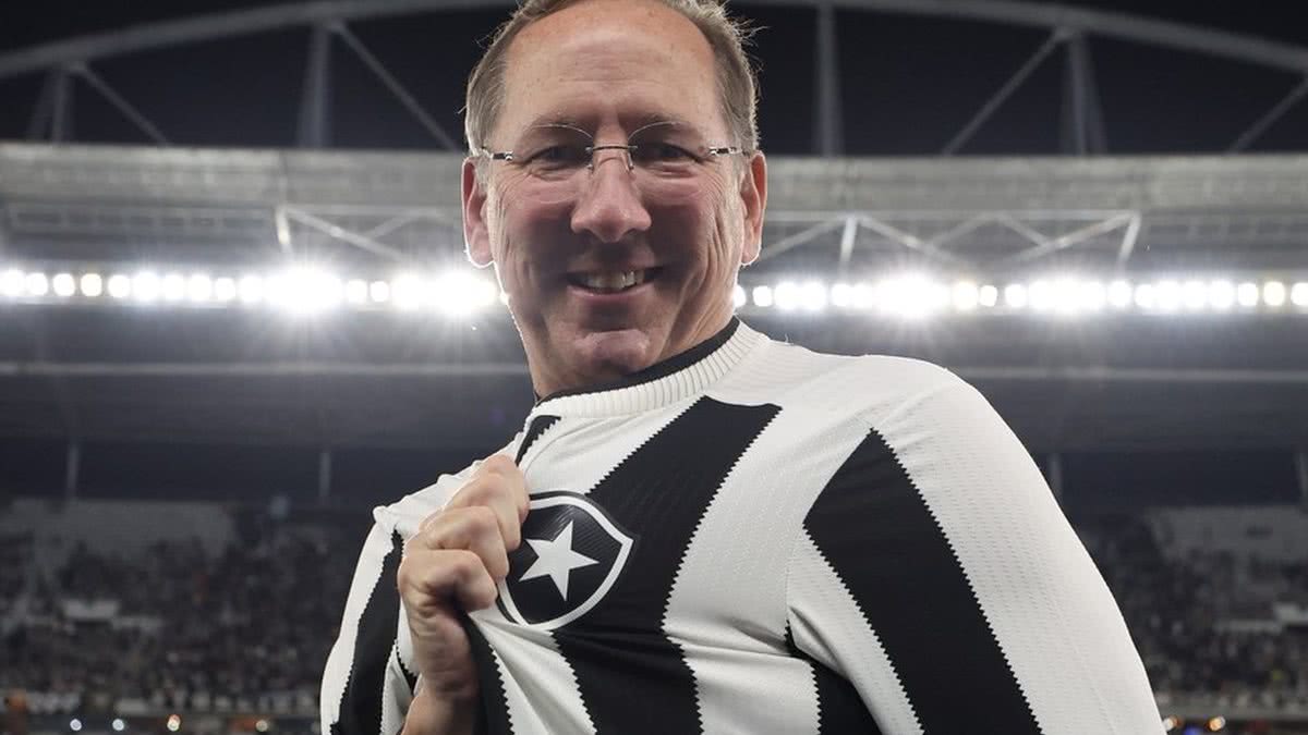 Desembargador suspende multa milionária e toma decisão importante sobre SAF do Botafogo