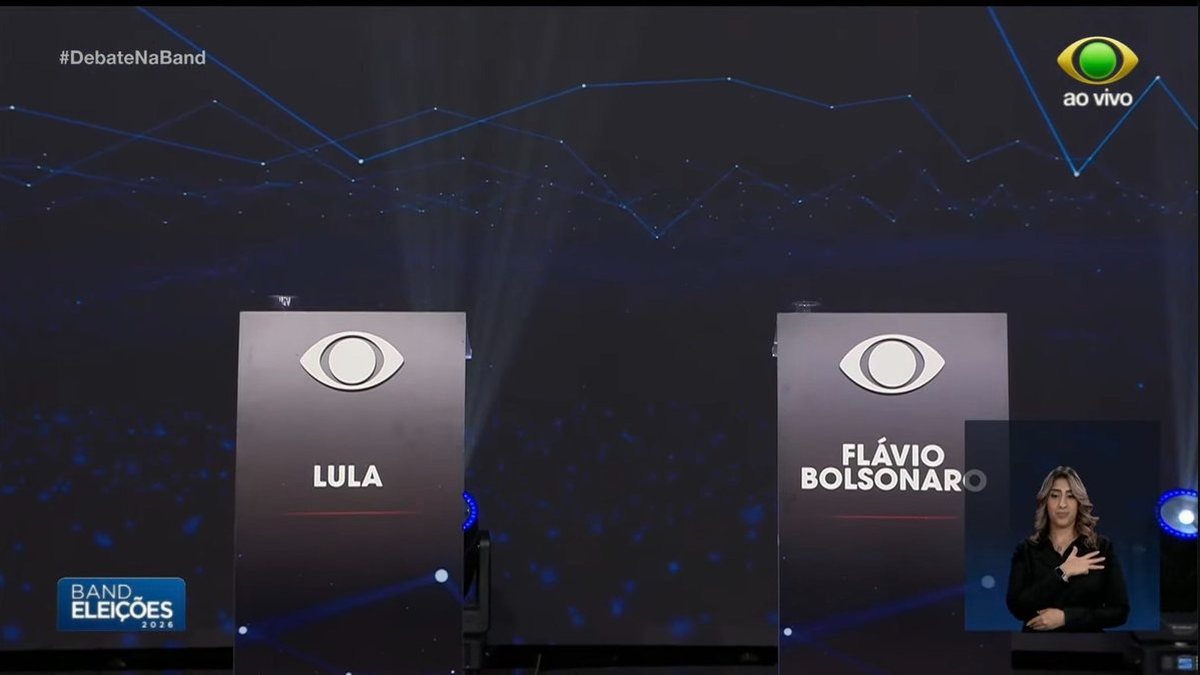 Sem Flávio, Band mantém debate presidencial com Lula e púlpito vazio - Foto
