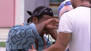 Imagem Paulo André chora após retorno de Arthur Aguiar ao BBB 22 e explica motivo; confira