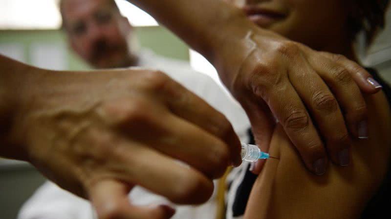 Imagem Salvador retoma vacinação contra a Covid-19 nesta terça-feira; confira locais