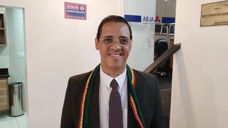 Imagem Hilton Coelho revela qual deve ser estratégia do PSOL para eleições à Prefeitura de Salvador em 2024; veja