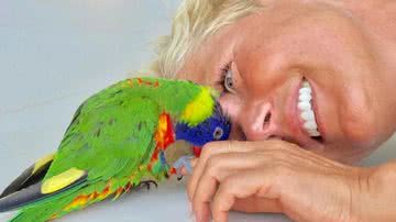 Reprodução/Instagram @xuxameneghel