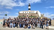Movimentação no Farol da Barra neste sábado (19)