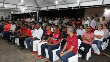 Reprodução Galácticos