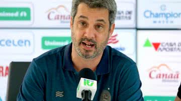 Reprodução Galáticos