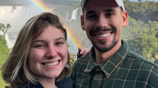 Casal de influenciadores é acusado de golpe ao anunciar gravidez - Reprodução/Redes sociais