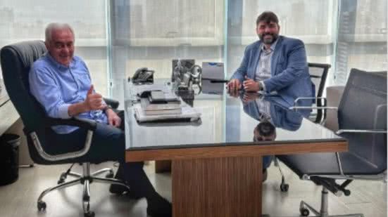 Reprodução / Instagram @adolpholoyola