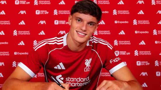 Reprodução / Redes Sociais / Instagram / @liverpoolfc