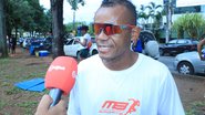 Amigos do maratonista Emerson Pinheiro promovem treino coletivo em prol da segurança
