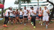 Amigos do maratonista Emerson Pinheiro promovem treino coletivo em prol da segurança