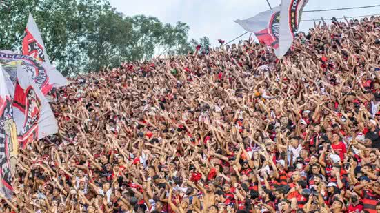 Reprodução/Pietro Carpi/EC Vitória