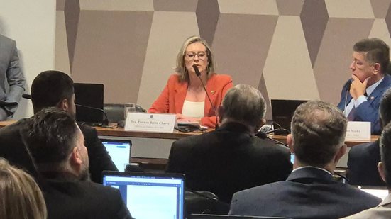 Imagem DIRETO DE BRASÍLIA: Na CPMI do INSS, defensora diz que DPU já denunciava descontos ilegais antes de operação da PF