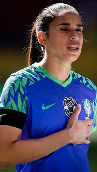 Conheça a Baiana Rafaelle Leone, Capitã e Zagueira da Copa do Mundo Feminina
