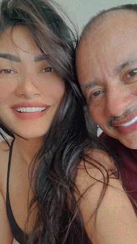 Manoel Gomes, do hit 'Caneta Azul', está noivo de cirurgiã dentista; conheça Maria do Jalapão