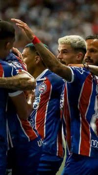 Jogador do Bahia é visto em festa no Rio de Janeiro após derrota para Flamengo; veja