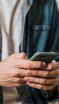 Confira como carregar seu celular de maneira saudável