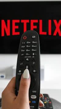 Netflix anuncia fim do plano básico no Brasil; entenda como fica a sua assinatura