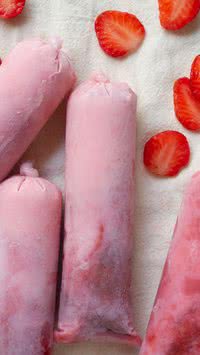 Geladinho ou sacolé? Aprenda a fazer uma sobremesa refrescante nesse calor