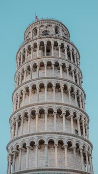 Descubra o motivo da Torre de Pisa se manter de pé