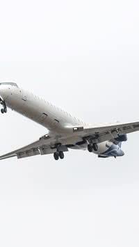 Você já sabe por que os aviões são brancos?