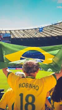 O Brasil vai abandonar o português? Confira