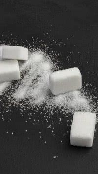 Açúcar ou adoçante? Descubra os riscos de substitutos artificiais
