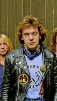 Curiosidades sobre o ex-Iron Maiden Paul Di'Anno