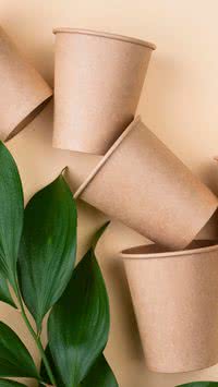 Descubra como a borra de café virou copos ecológicos e inovadores