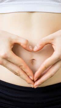 Veja os alimentos que auxiliam no funcionamento correto da microbiota intestinal