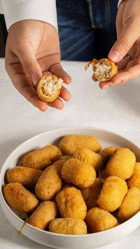 Aprenda a fazer 5.500 coxinhas em 60 minutos, receita fácil para reunir a família