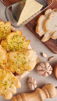 Veja como fazer pão de alho perfeito na air fryer