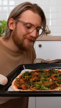 Veja o jeito certo de reaquecer uma pizza